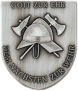 Zinn-Emblem Wappenform Feuerwehr "Helm mit Hacke"
